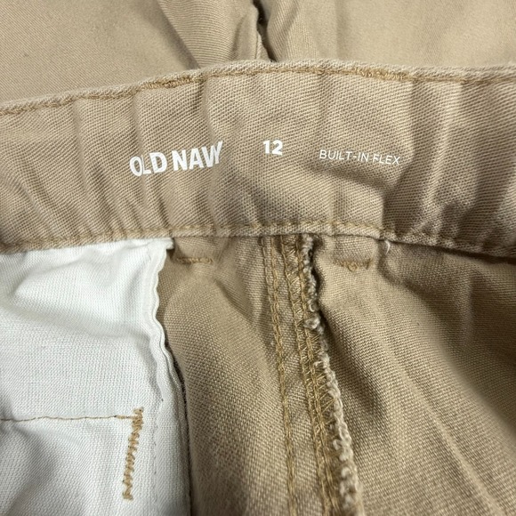 Old Navy Boy's Khaki Shorts Size 12 Built-In-Flex Adjustable Waist Camel - Picture 2 of 14